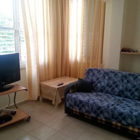 Apartments Petah Tiqwa Petach Tikva Room photo